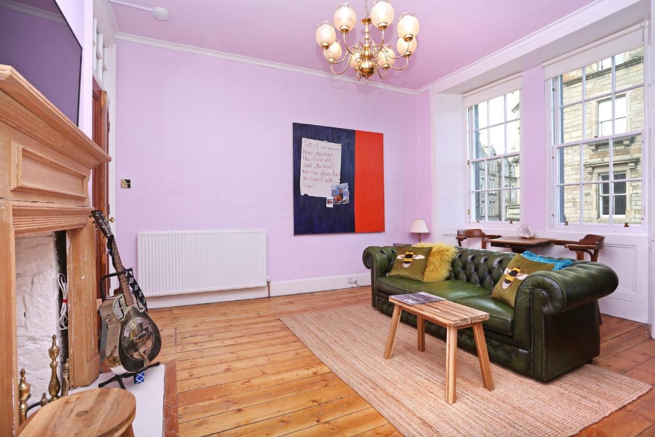 Joivy Iconic Colorful Home On The Royal Mile Edinburgh Luaran gambar
